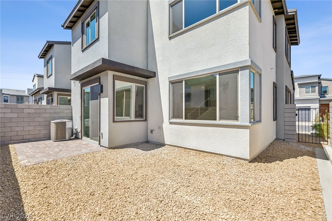 Photo 19 of 19, 9227 Salas Street