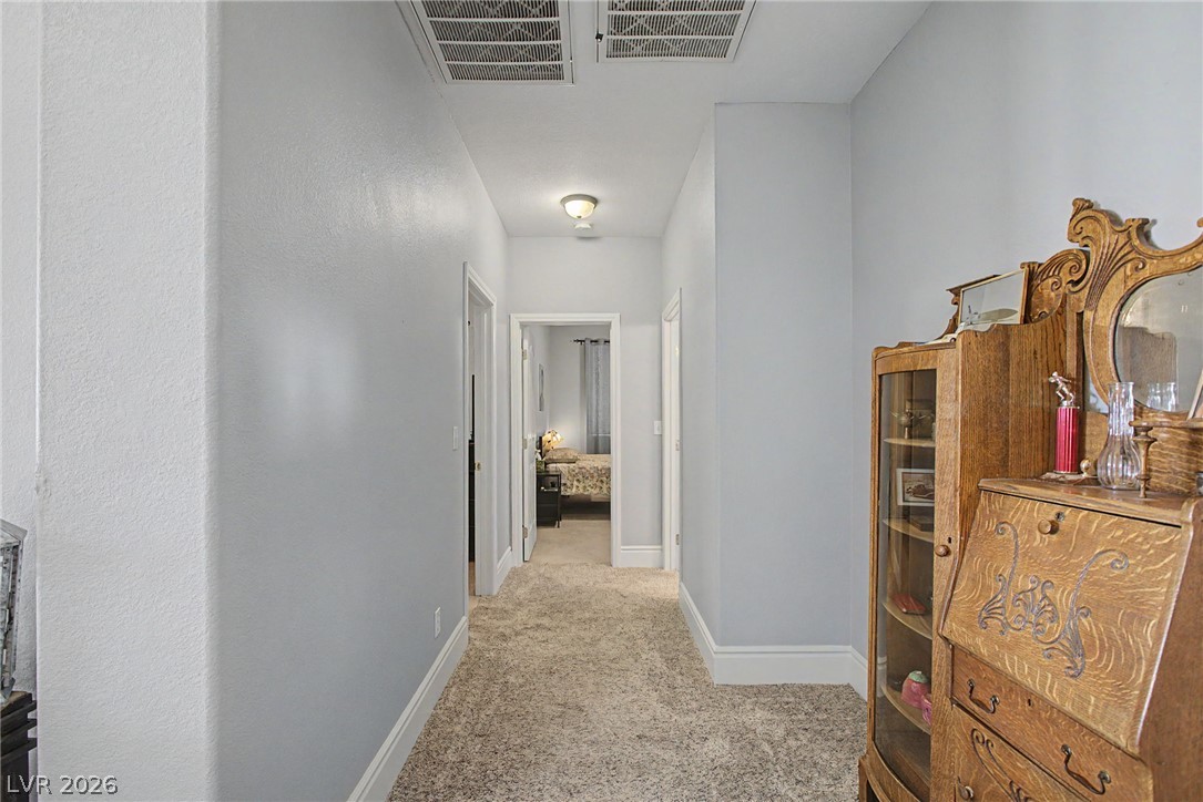 Photo 13 of 62, 91 Glendive Street