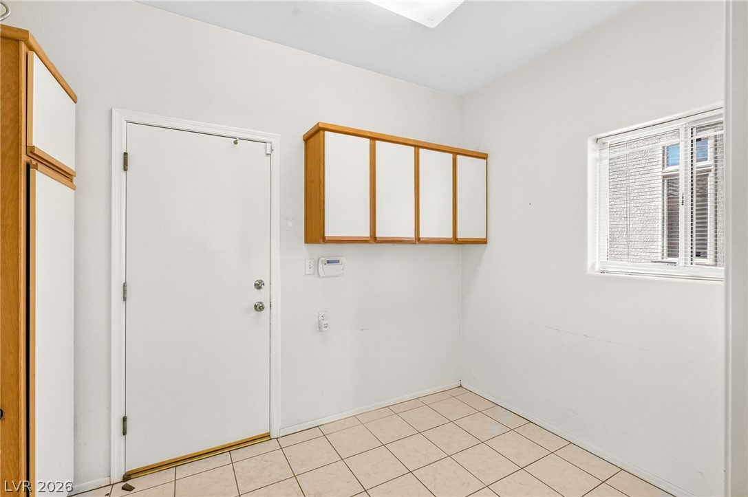 Photo 9 of 38, 10344 Villa Ridge Drive