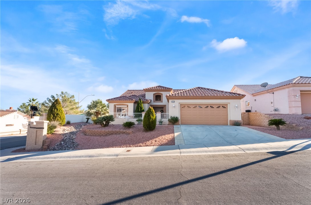 10529 Broom Hill Drive, Las Vegas 89134