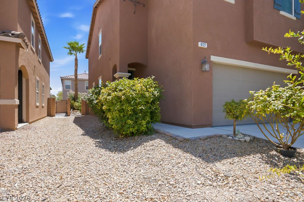 Photo 4 of 8727 Cerrito Canyon Court