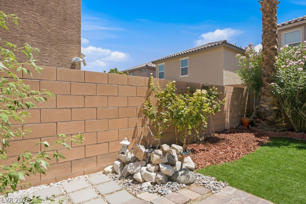 Photo 8 of 50, 8727 Cerrito Canyon Court
