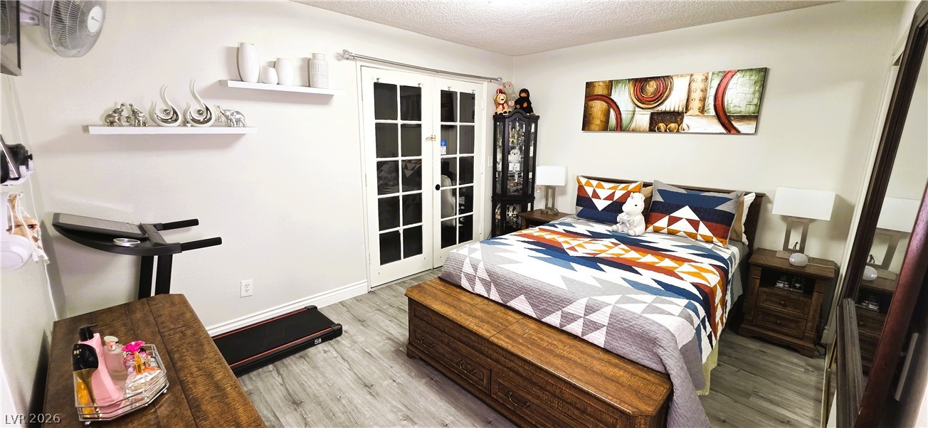 Photo 15 of 28, 6117 W Oakey Boulevard #A