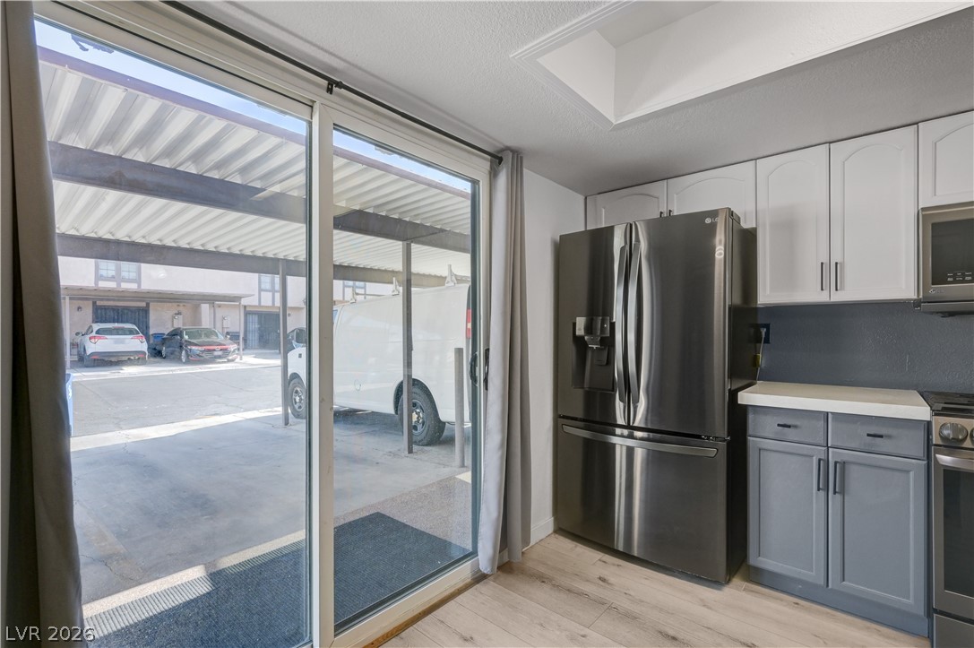 Photo 17 of 37, 6542 Ironbark Lane