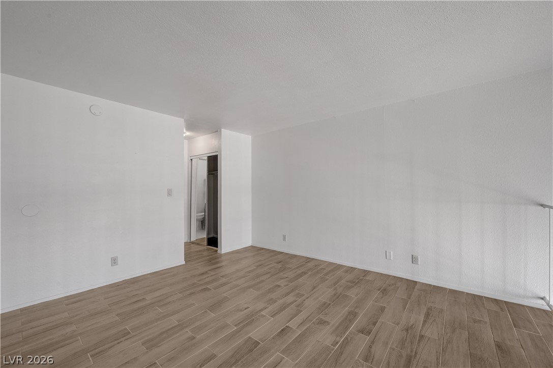 Photo 21 of 37, 6542 Ironbark Lane