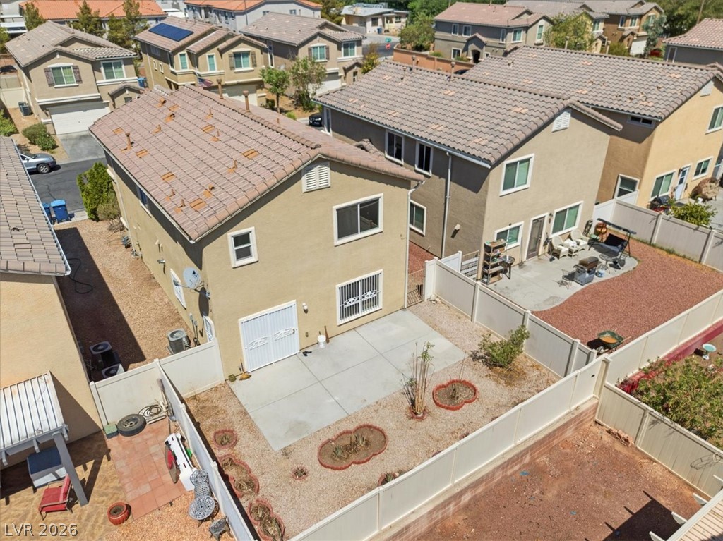 Photo 8 of 49, 1620 Legato Falls Street
