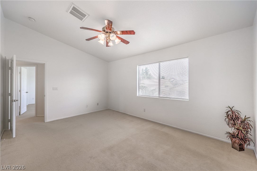 Photo 18 of 40, 920 Gary Carmena Avenue
