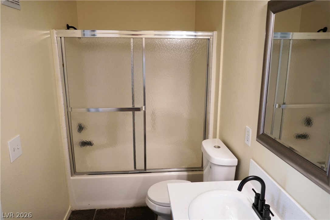 Photo 37 of 44, 4955 Lindell Road #204