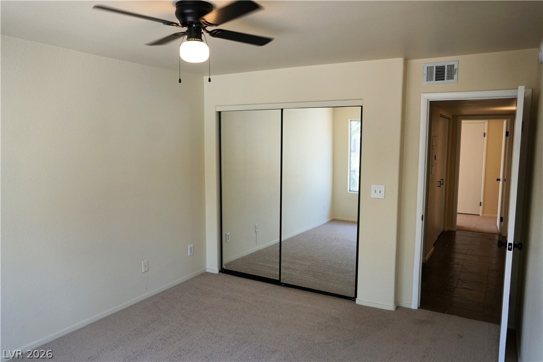 Photo 21 of 44, 4955 Lindell Road #204