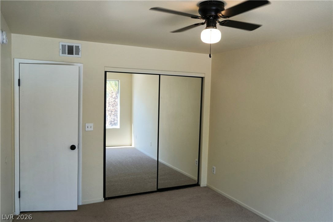 Photo 25 of 44, 4955 Lindell Road #204