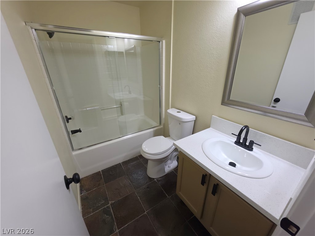 Photo 27 of 44, 4955 Lindell Road #204
