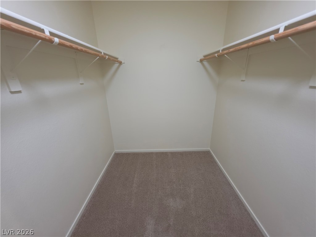 Photo 34 of 44, 4955 Lindell Road #204