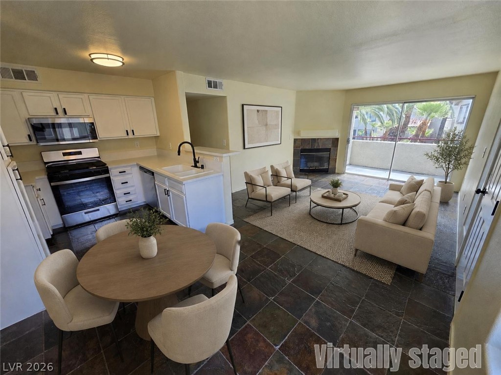 Photo 4 of 4955 Lindell Road #204