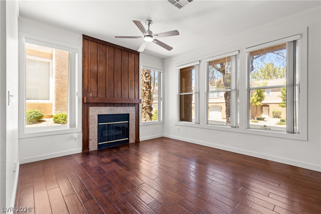 Photo 3 of 251 S Green Valley Parkway #2211