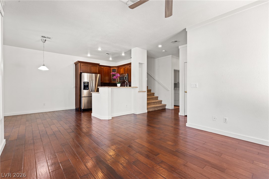 Photo 5 of 251 S Green Valley Parkway #2211