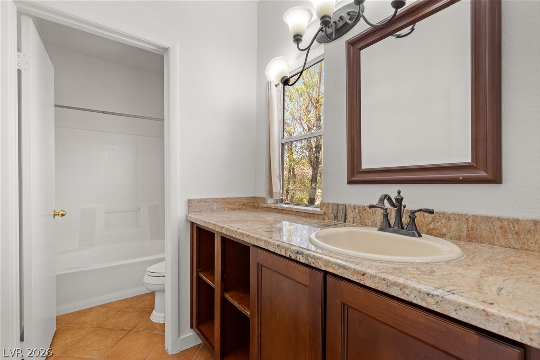 Photo 21 of 42, 251 S Green Valley Parkway #2211