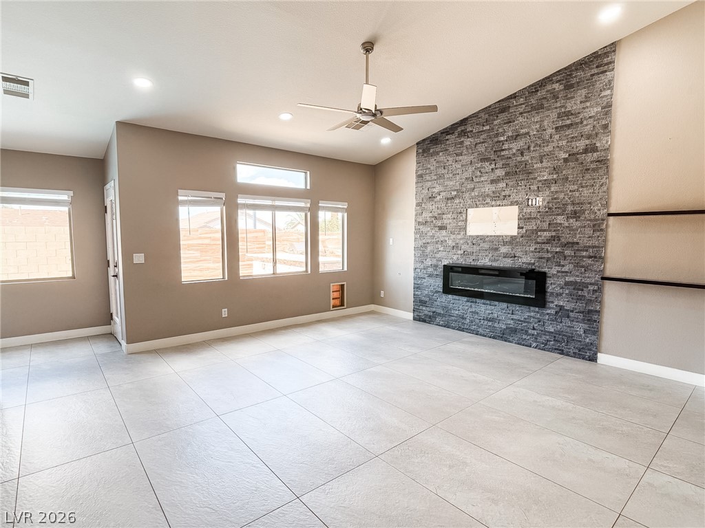Photo 4 of 1100 Casady Hollow Avenue