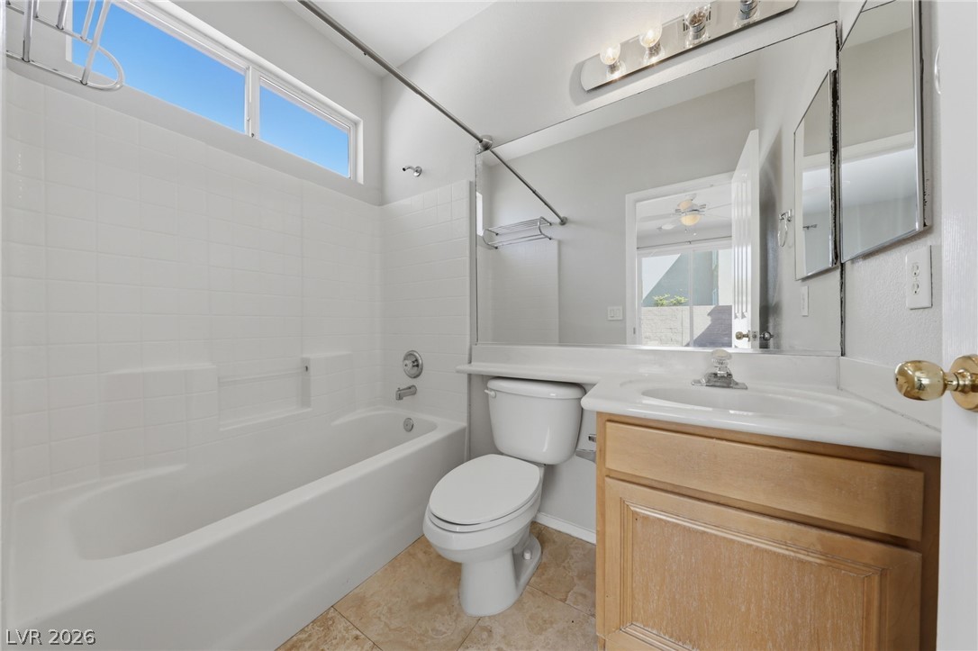 Photo 36 of 55, 2360 Spirito Avenue