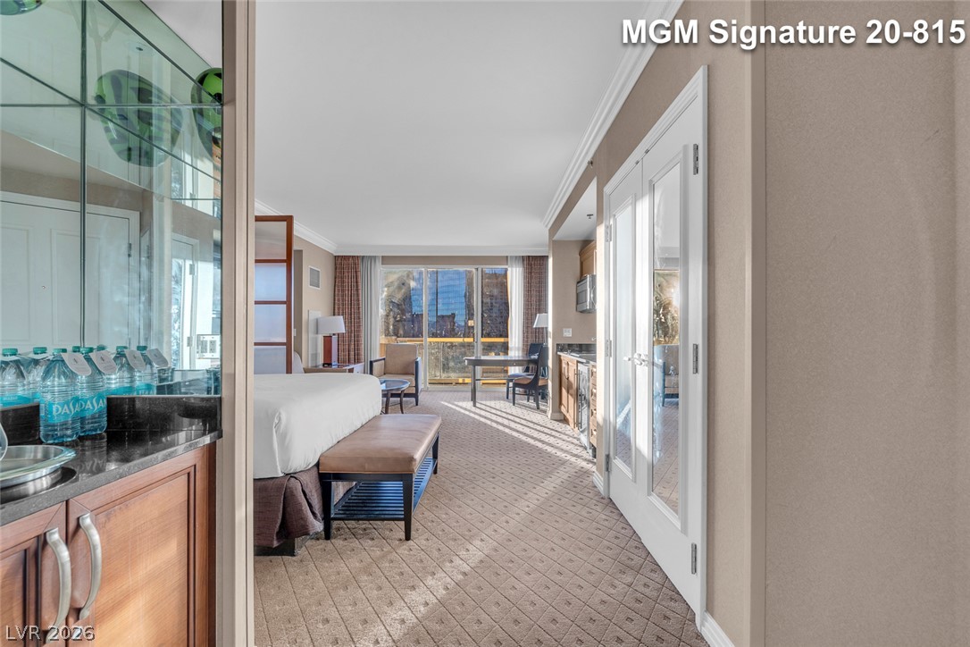 Photo 5 of 125 E Harmon Avenue #2015