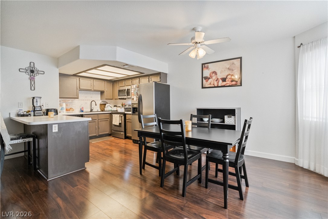 Photo 2 of 8410 Eldora Avenue #2011