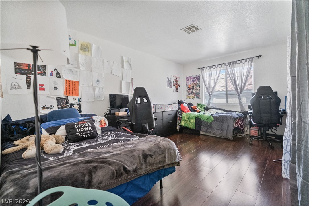 Photo 11 of 25, 8410 Eldora Avenue #2011