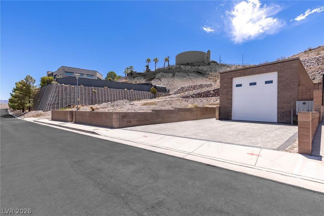 Photo 5 of 1317 Alpine Drive