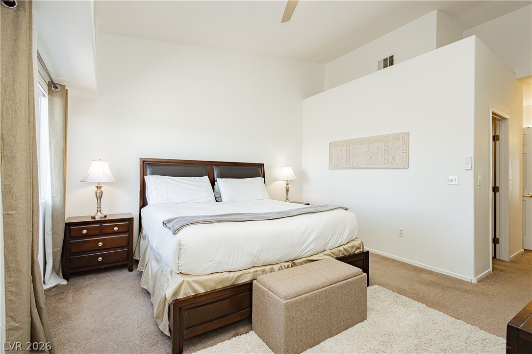 Photo 19 of 32, 424 Pine Haven Street #203