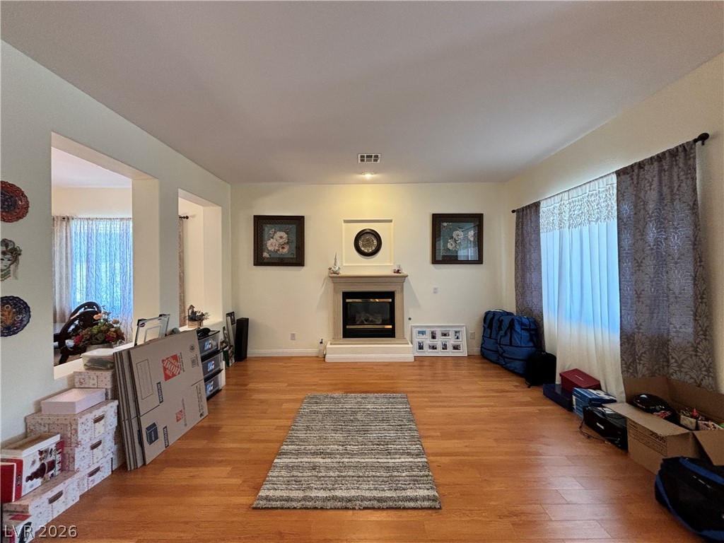 Photo 7 of 39, 932 Viscanio Place