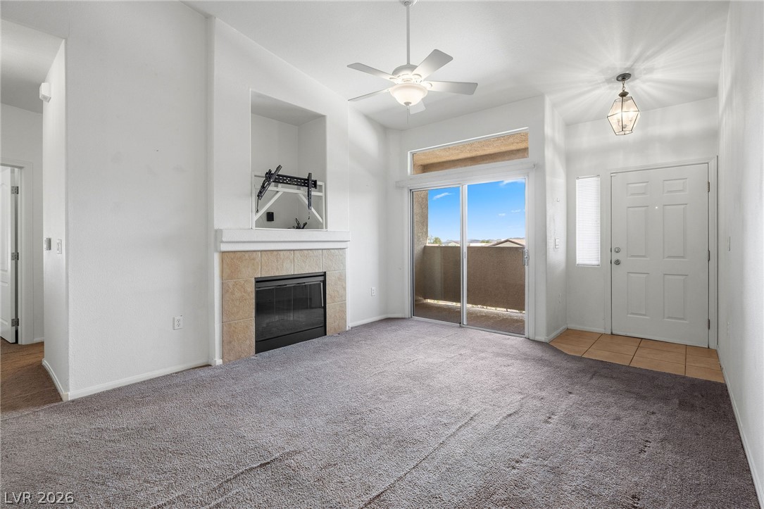 Photo 13 of 41, 2305 W Horizon Ridge Parkway #2524