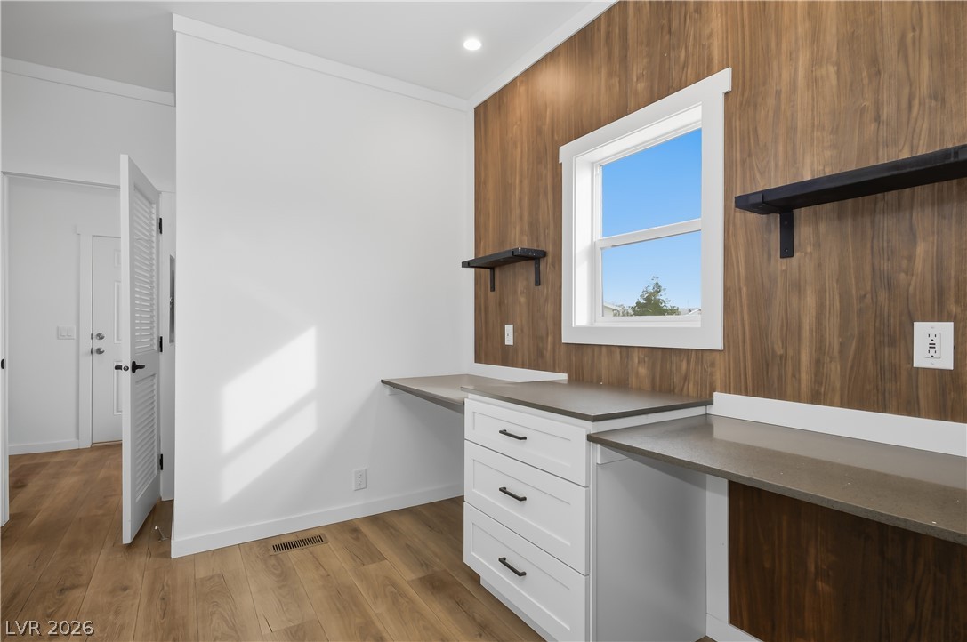Photo 18 of 24, 5621 E Saddletree Road