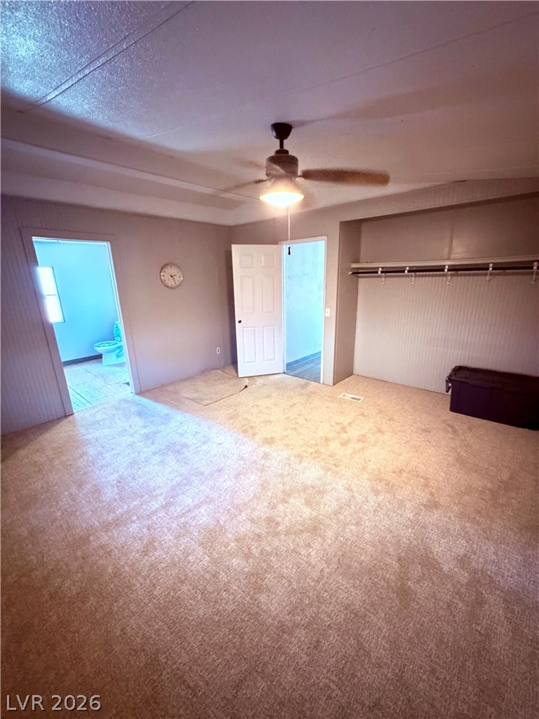 Photo 31 of 44, 4182 Queen Isabel Court