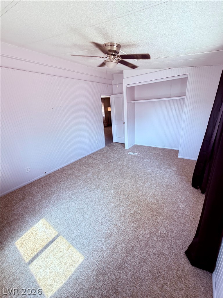 Photo 41 of 44, 4182 Queen Isabel Court