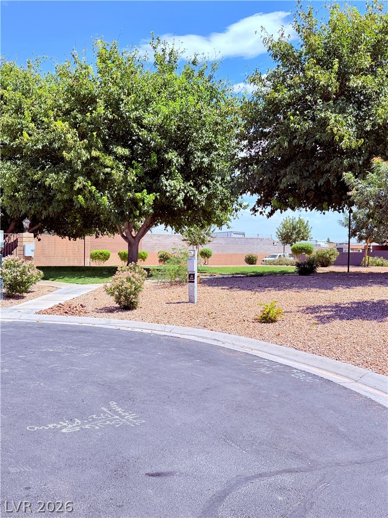 Photo 4 of 4182 Queen Isabel Court