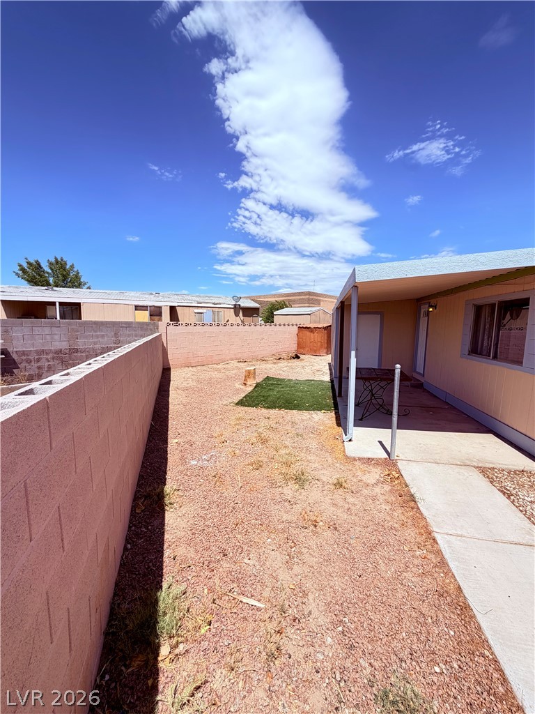 Photo 14 of 44, 4182 Queen Isabel Court