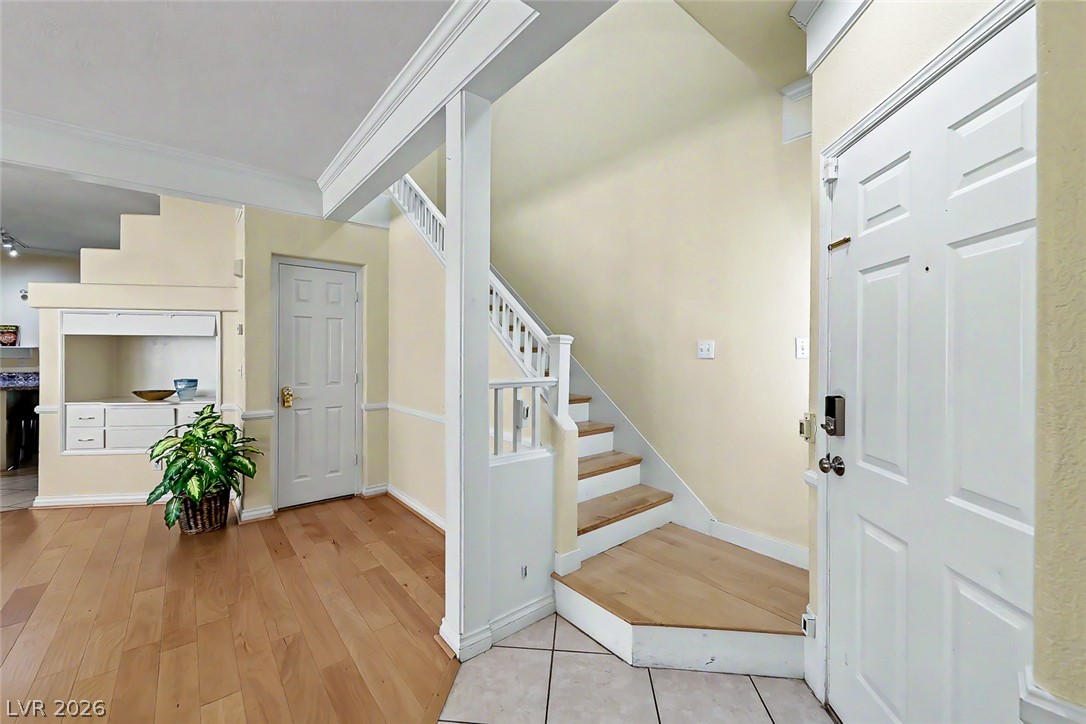 Photo 5 of 9594 Parvin Street