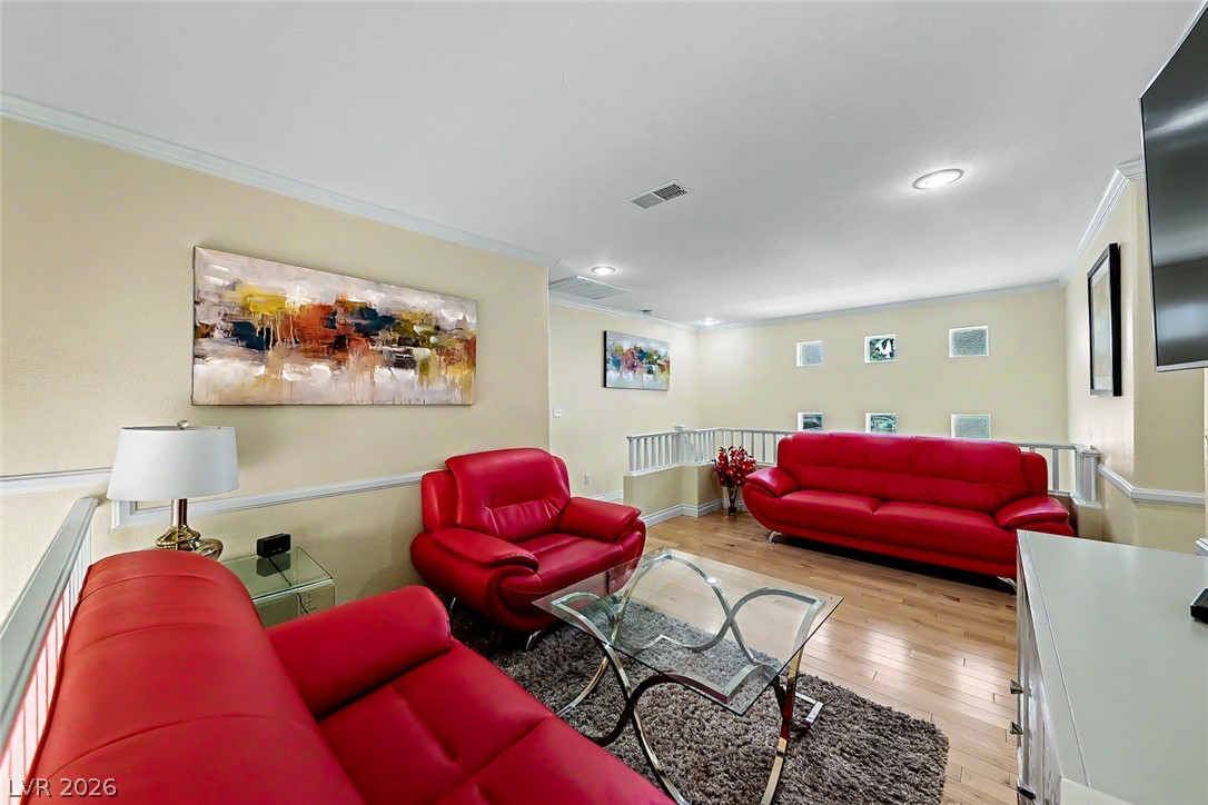 Photo 18 of 37, 9594 Parvin Street