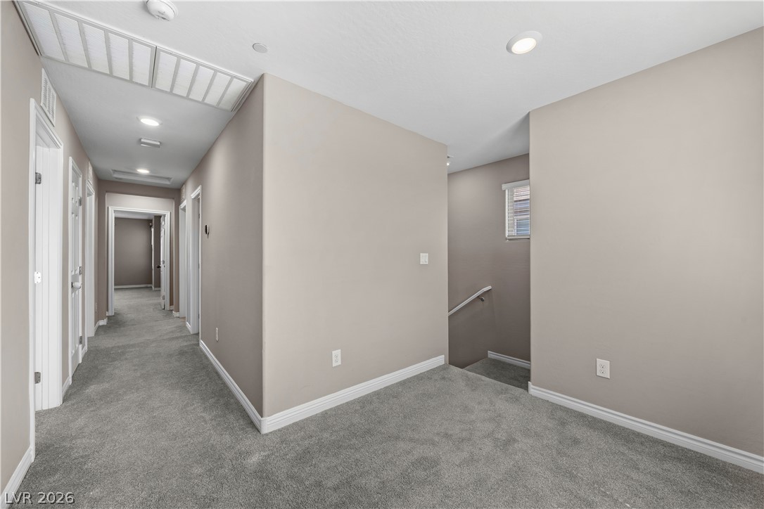 Photo 11 of 33, 936 Lotus Falls Street