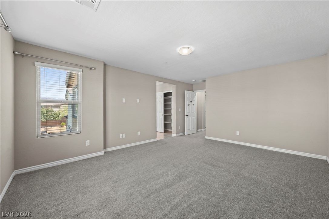Photo 13 of 33, 936 Lotus Falls Street