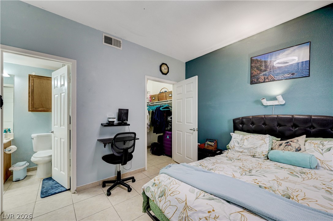 Photo 12 of 35, 8555 W Russell Road #1017