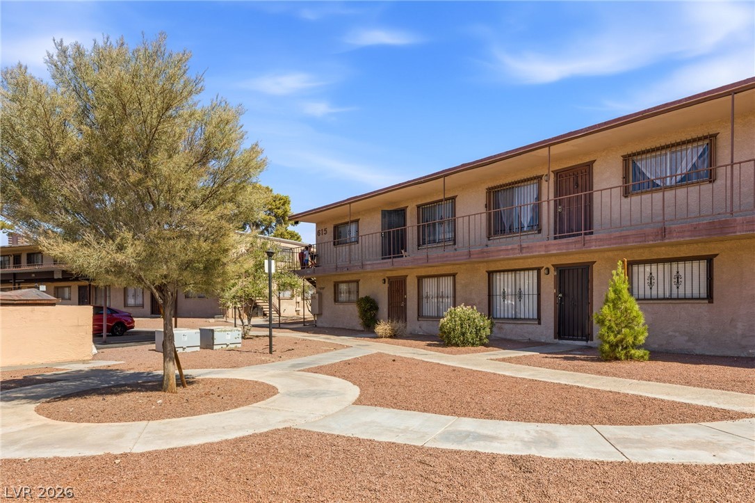 Photo 4 of 615 S Royal Crest Circle #13