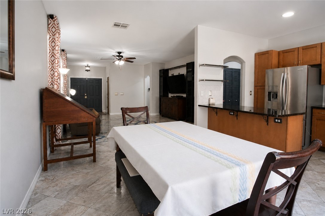 Photo 6 of 30, 912 Sterling Thorn Court