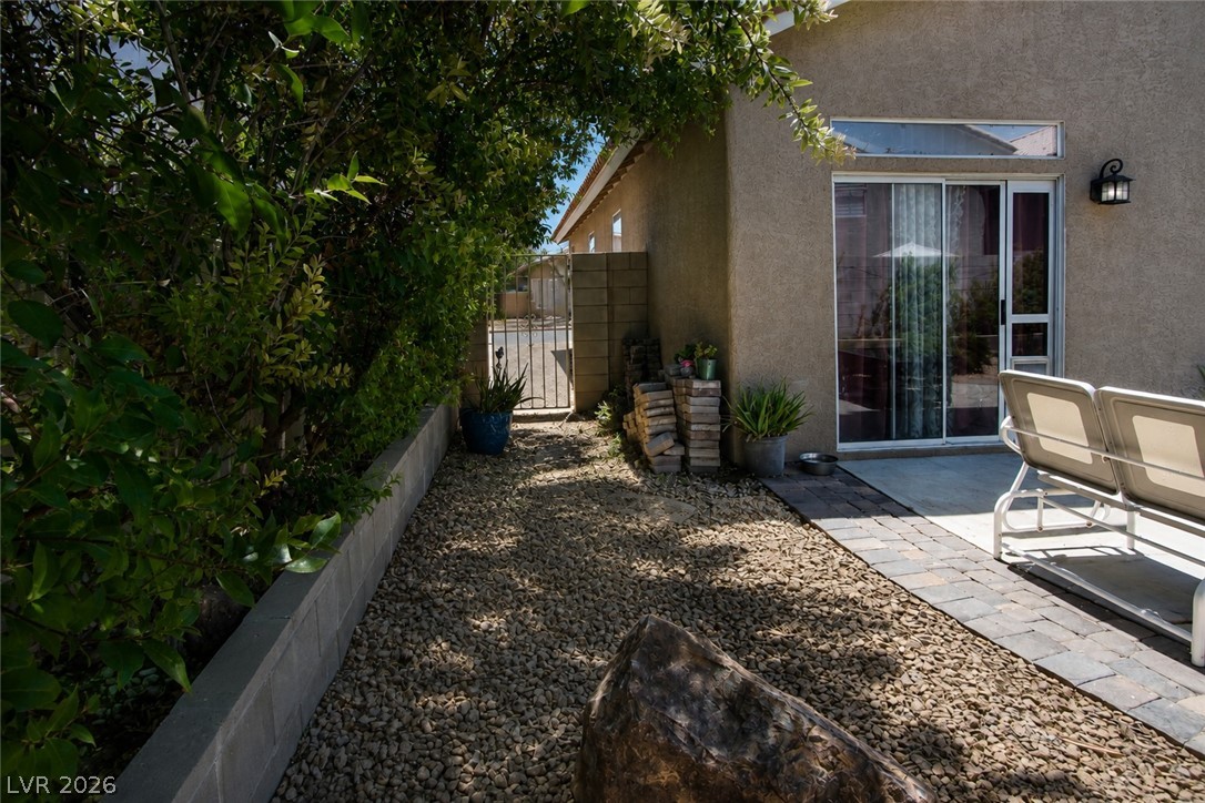 Photo 29 of 30, 912 Sterling Thorn Court