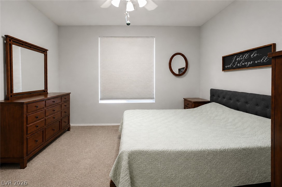 Photo 12 of 30, 912 Sterling Thorn Court