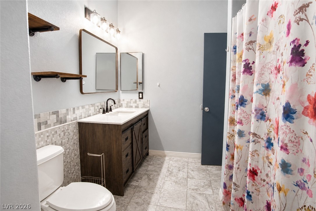 Photo 20 of 30, 912 Sterling Thorn Court
