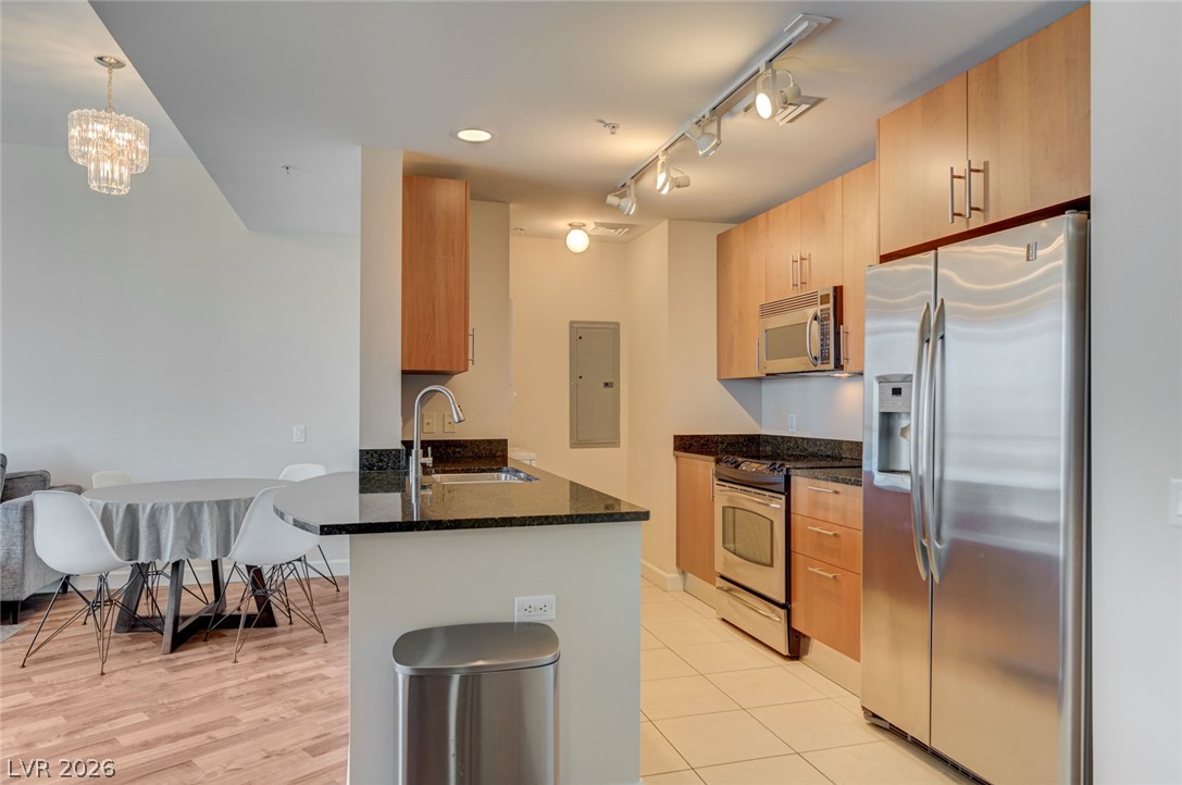Photo 7 of 74, 200 W Sahara Avenue #3205