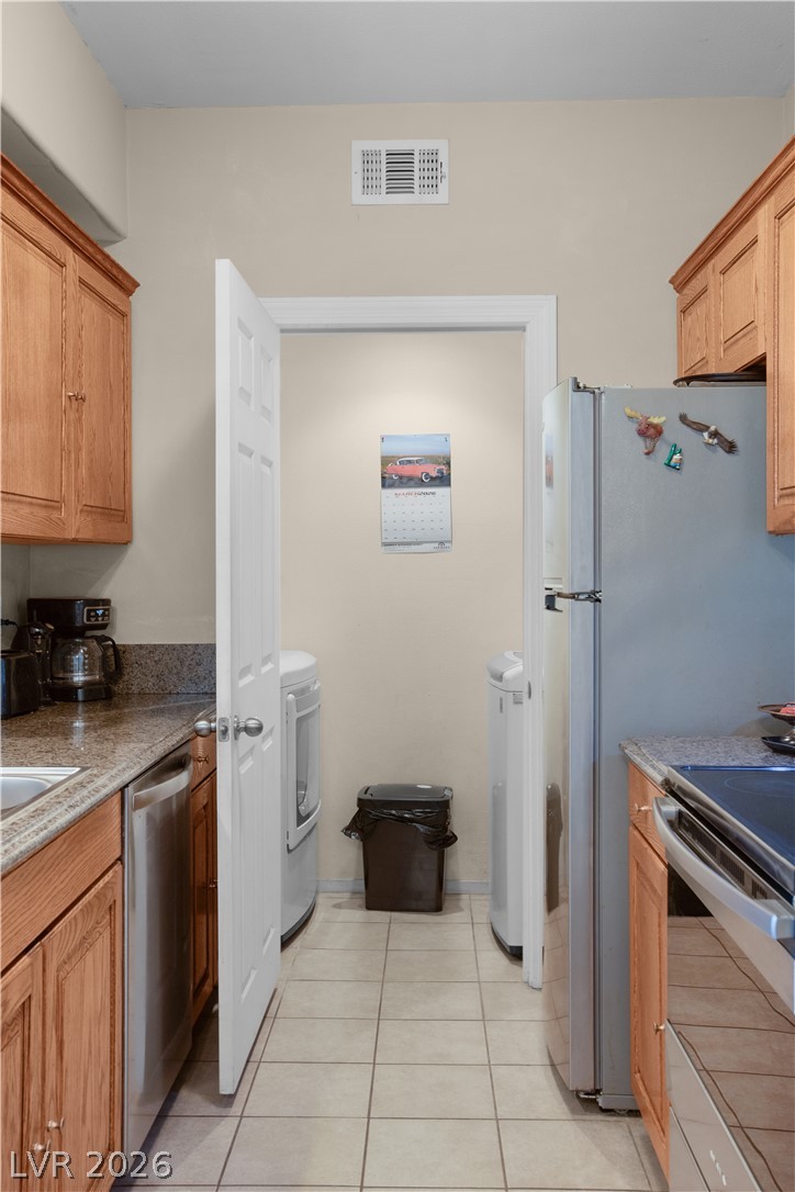 Photo 17 of 26, 3550 Bay Sands Drive #3077