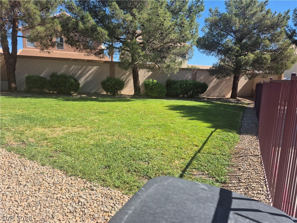 Photo 30 of 39, 1150 N Buffalo Drive #2039