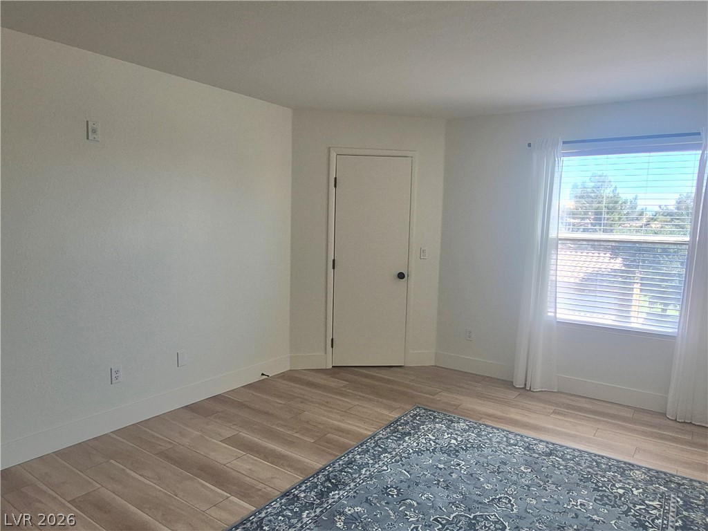 Photo 21 of 39, 1150 N Buffalo Drive #2039