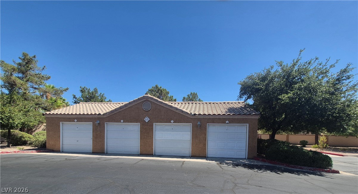 Photo 39 of 39, 1150 N Buffalo Drive #2039