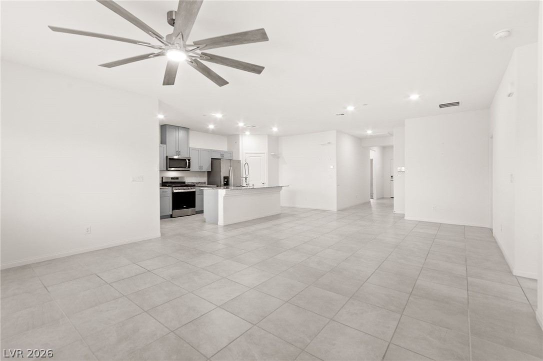 Photo 9 of 53, 10952 Artisan Ranch Avenue